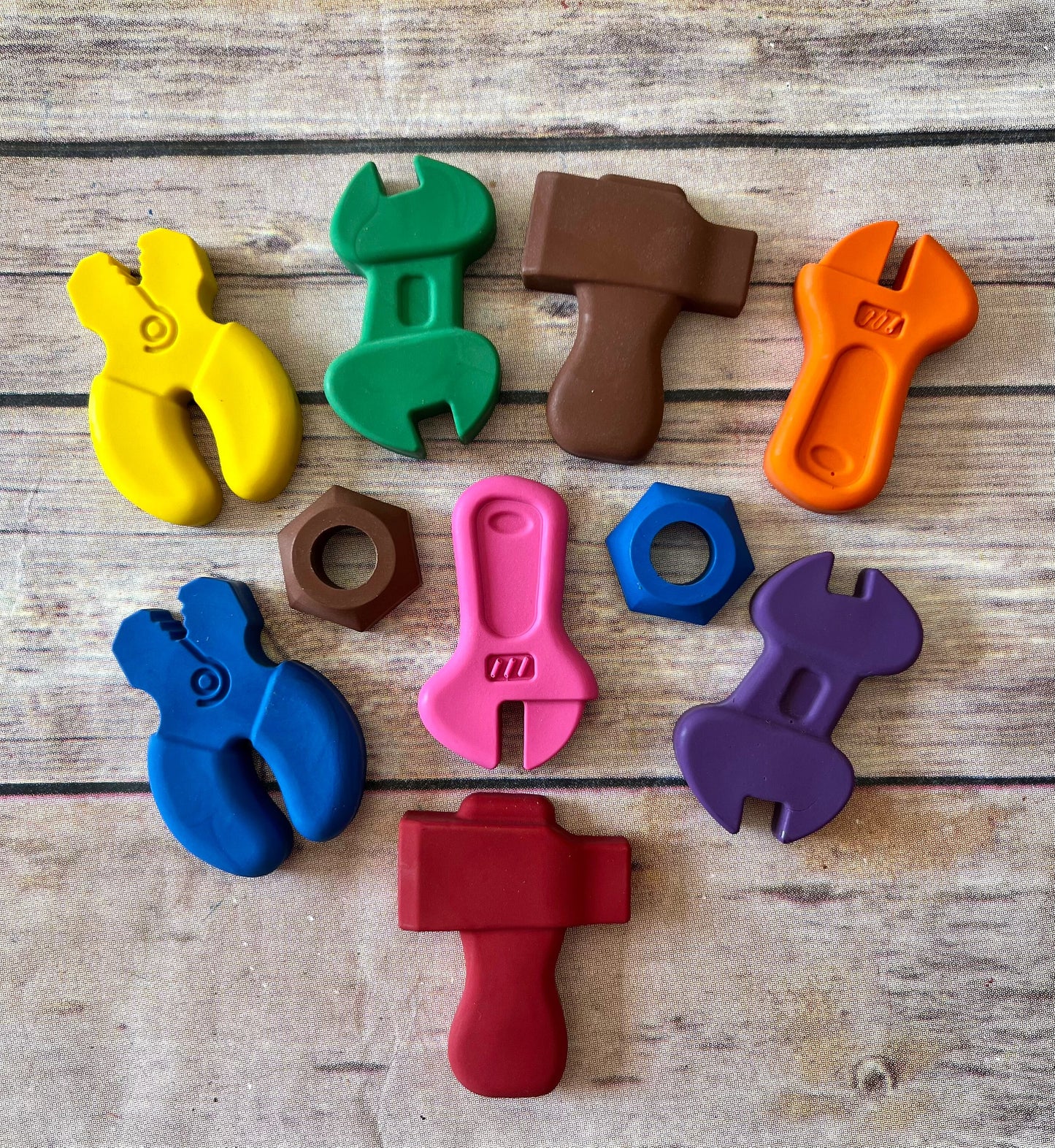 Construction tools Kids Birthday Favors. Tool crayons. Thank you favors. Construction birthday. Class favors.