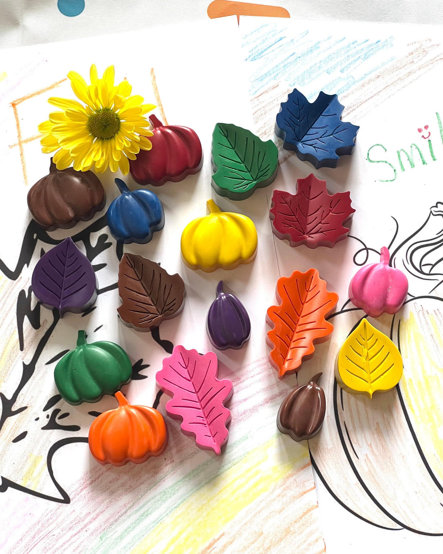 Pumpkin Mini Color Packs. Personalized. Party favors. Kids gifts. Class favors. Pumpkin crayons. Leaf crayons. Birthday favors. lil pumpkin