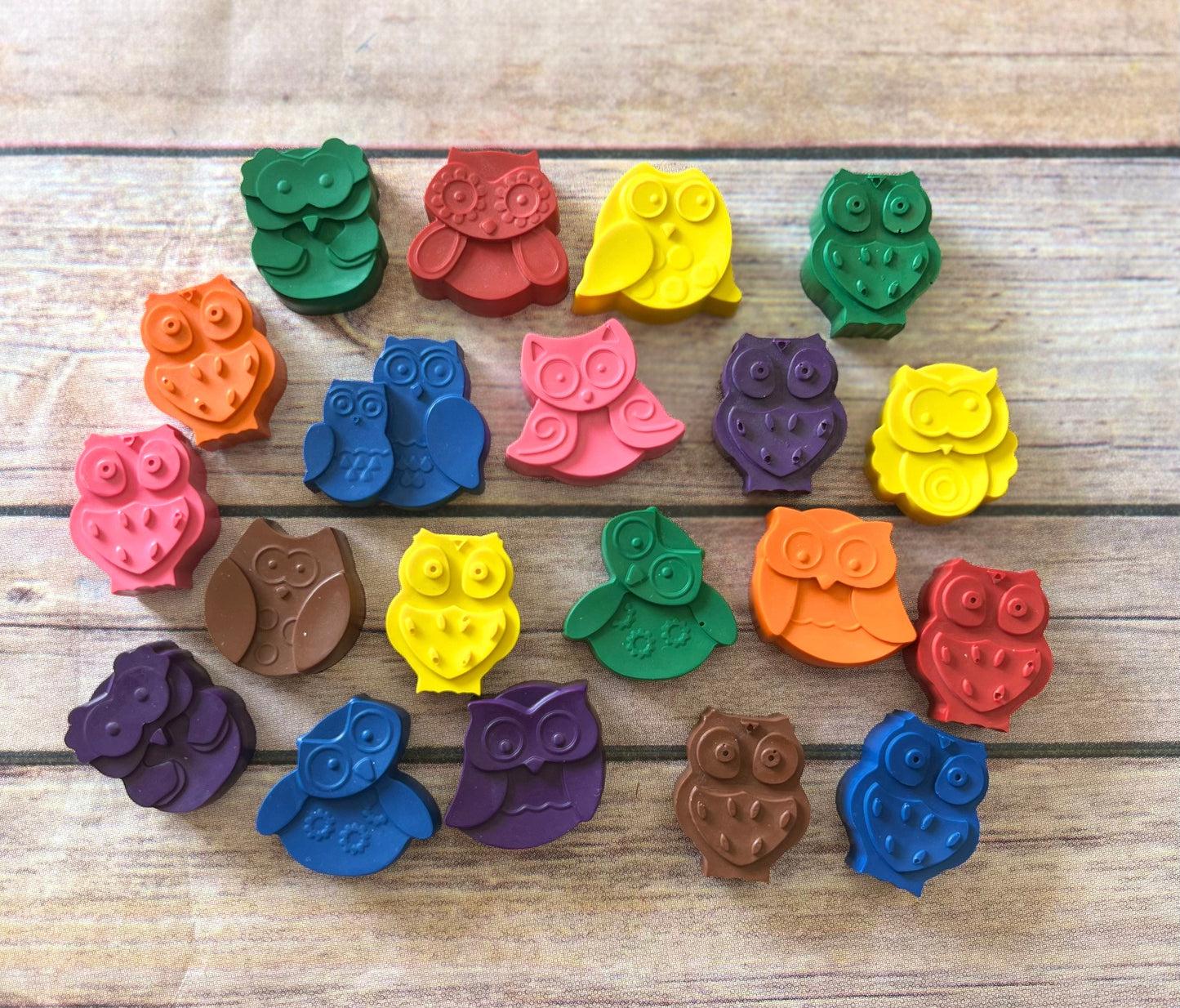 Owl Kids Birthday Favors. Owl crayons. Thank you favors. Owl birthday. Class favors. Gifts. Hoot.