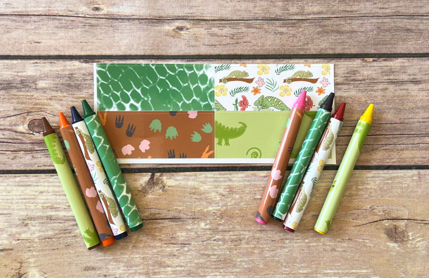 Personalized Reptile Mini Color Packs - Frog and Turtle Crayons - Perfect for Kids' Party Favors, Birthday Gifts, and Classroom Treats