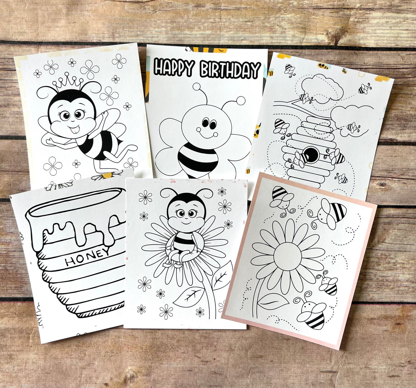 Honey bee Mini Color Packs. Personalized. Party favors. Kids gifts. Class favors. Bee crayons. Birthday favors. 1st birthday