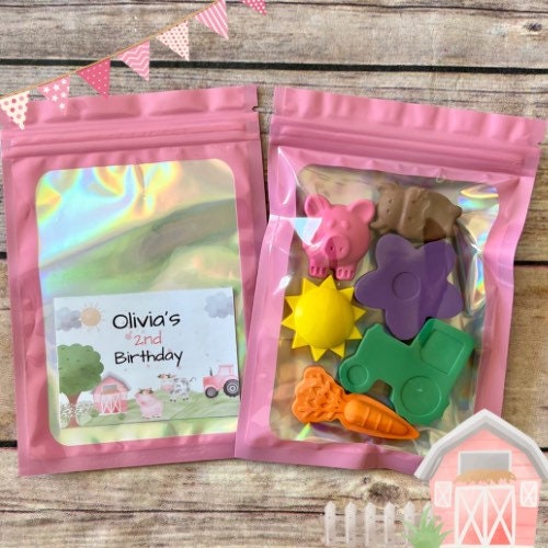 Personalized pink farm birthday favor crayon packs - Farm Crayons Perfect for class favors and birthday gifts - handmade colorful farm gift