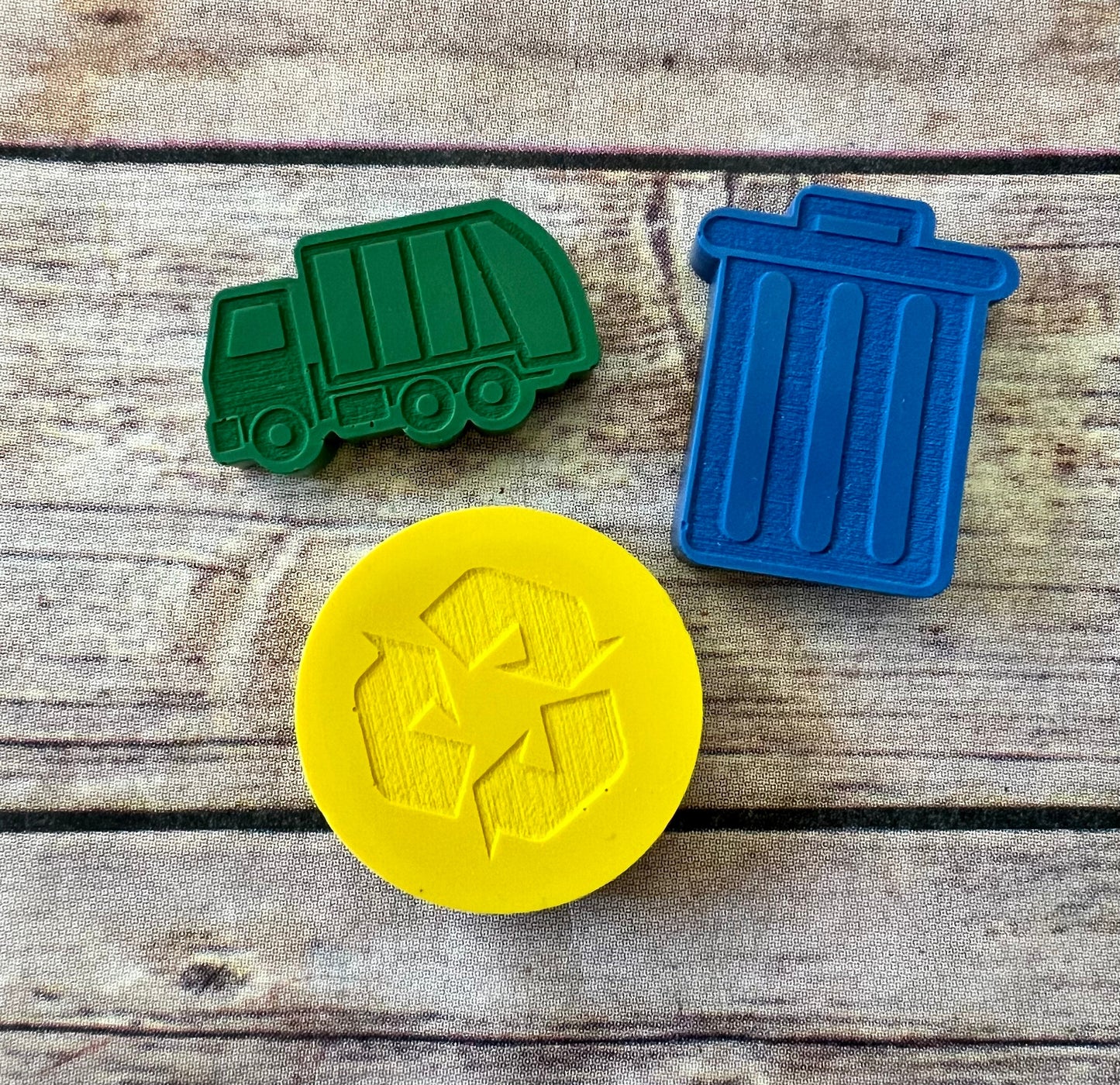 Garbage Truck Kids Birthday Favors - Trash Truck Crayons - Fun Coloring Activity - Perfect Gifts and Thank You Favors