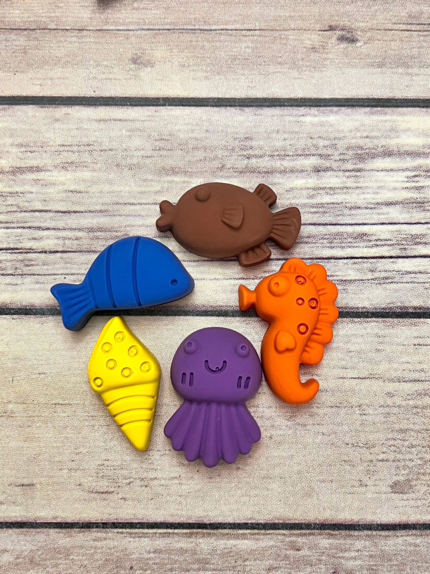 Under the Sea Kids Birthday Favors - Fish Crayons, Starfish, Whale, Octopus. Thank You Favors & Class Gifts. Ocean Theme Party Supplies