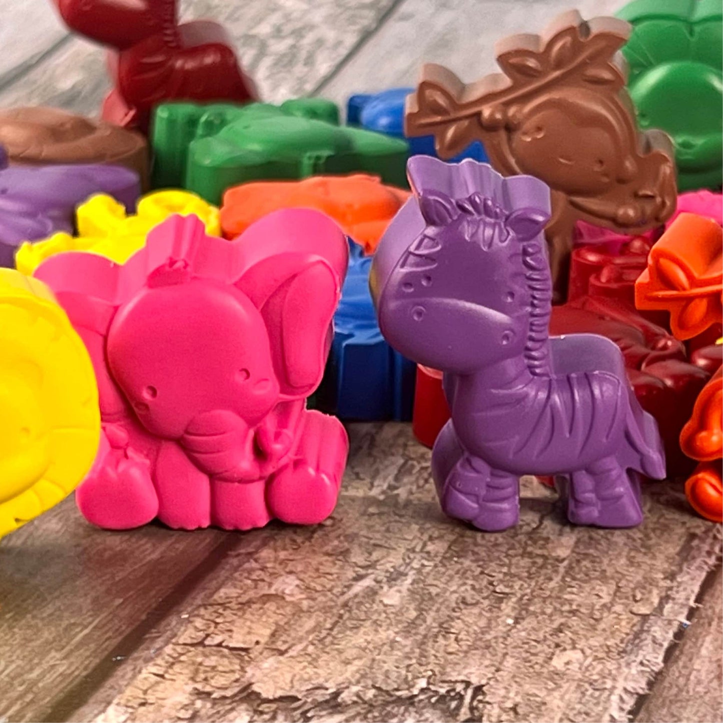 Elephant Crayons for Kids: Vibrant Colors, Perfect for Birthdays, Thank You Gifts, and Wild One Parties - Great for Gifting