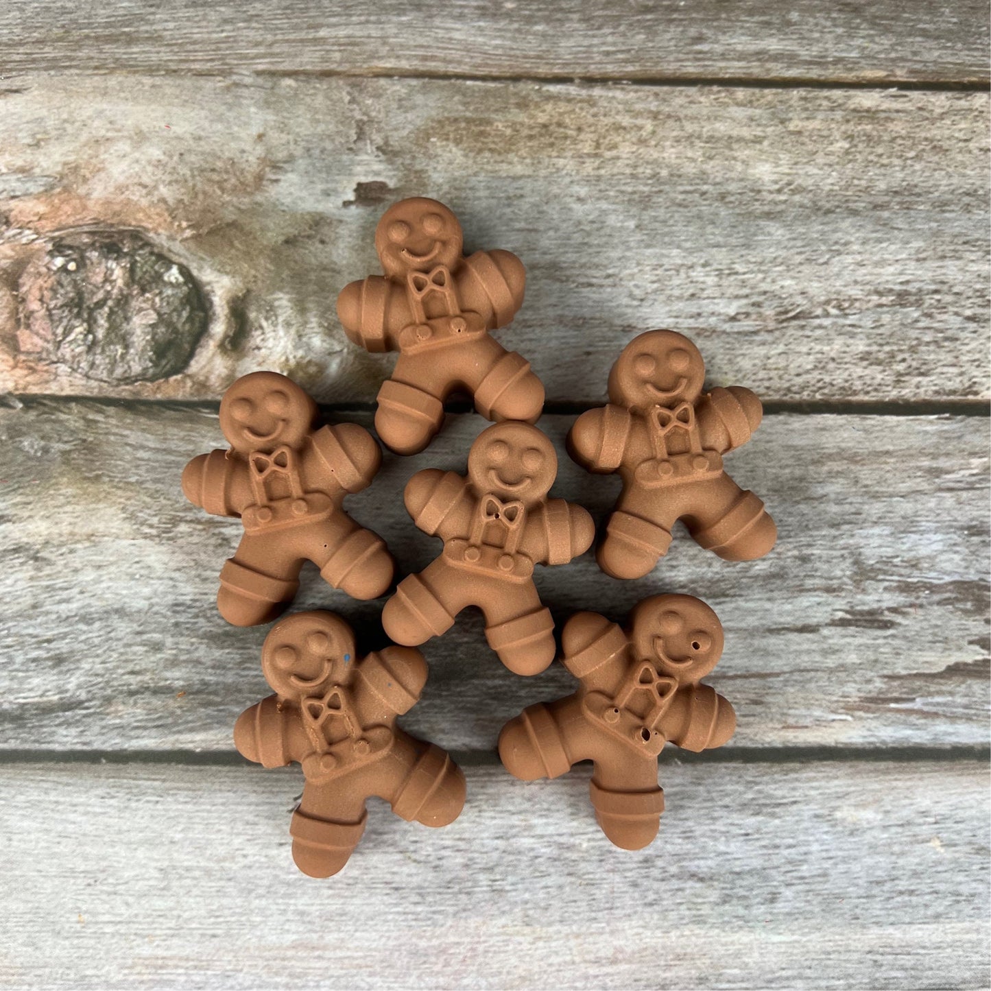 Gingerbread Man Shaped Crayons: Festive Stocking Stuffers, Class Favors, and Gifts for Kids