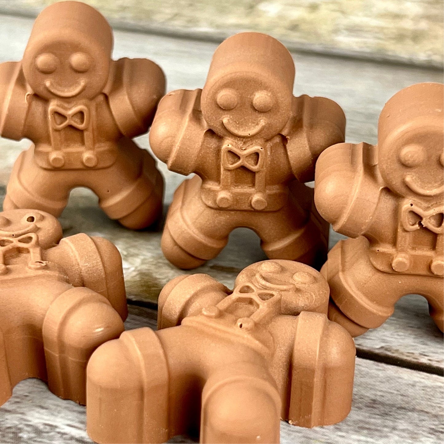 Gingerbread Man Shaped Crayons: Festive Stocking Stuffers, Class Favors, and Gifts for Kids